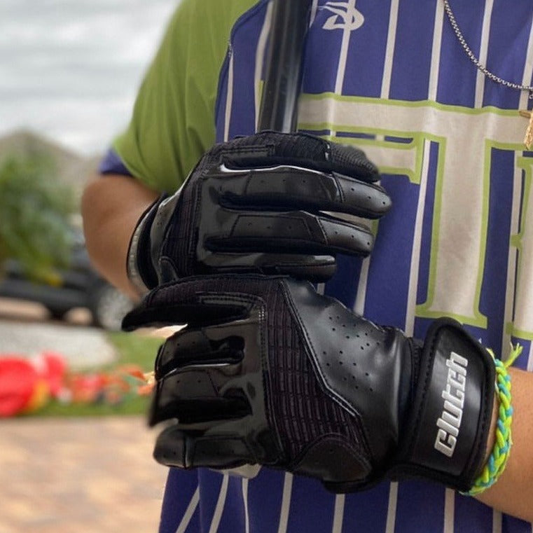 Black batting gloves, clutch batting gloves, baseball batting gloves, best batting gloves